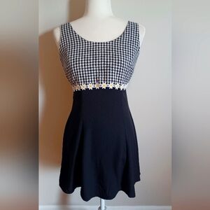 Y2k Vintage Byer too California daisy gingham mini dress